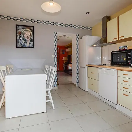 Appartement Amazing In With 1 Bedrooms&wifi
